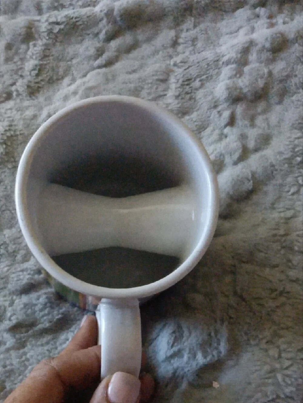Novelty 'Hole in One' Coffee Mug - Green with Blue Accent